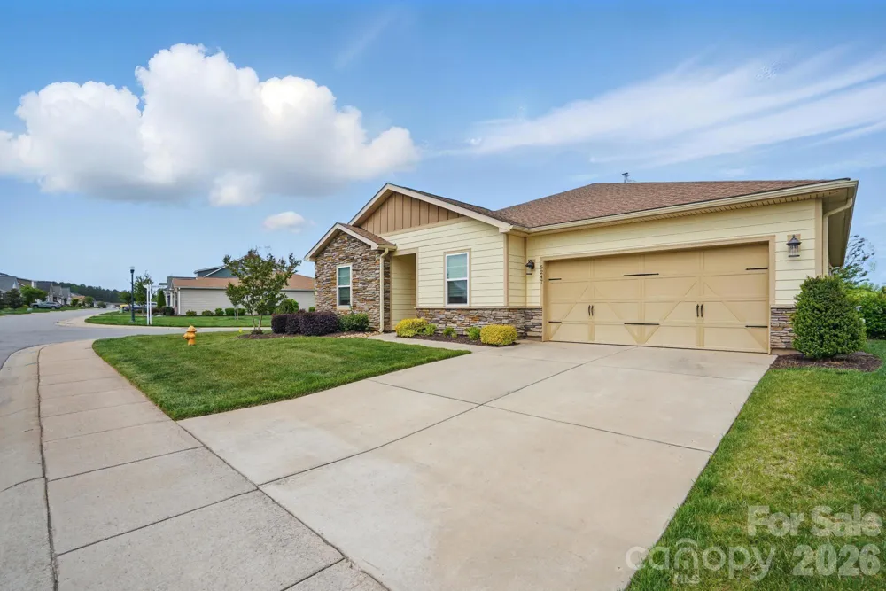 5247 Looking Glass Trail Denver, NC 28037