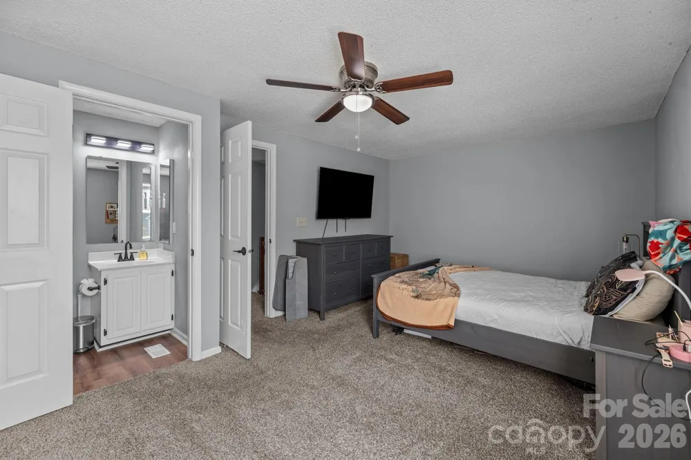 247 Water Oak Drive Pineville, NC 28134
