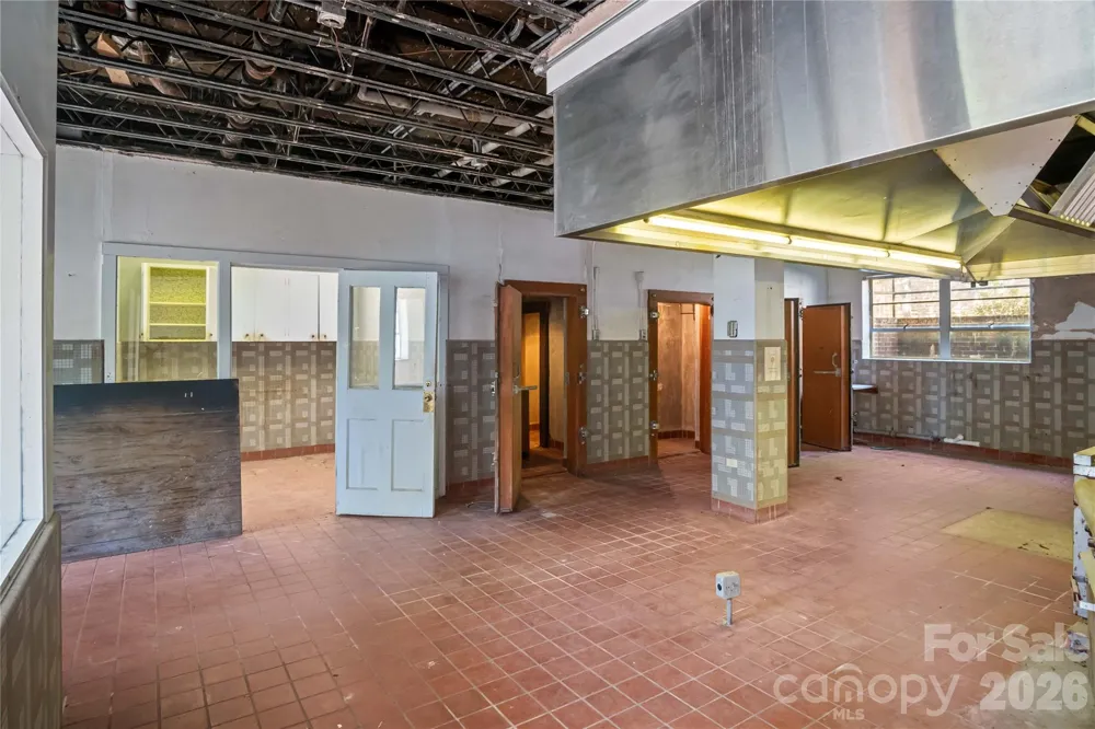330 Carolina Drive Tryon, NC 28782