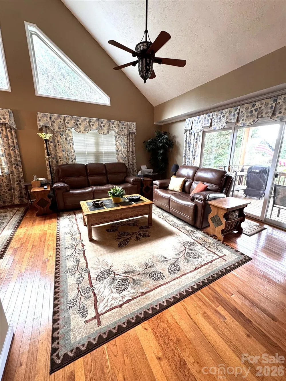 25 Elderberry Loop Newland, NC 28657