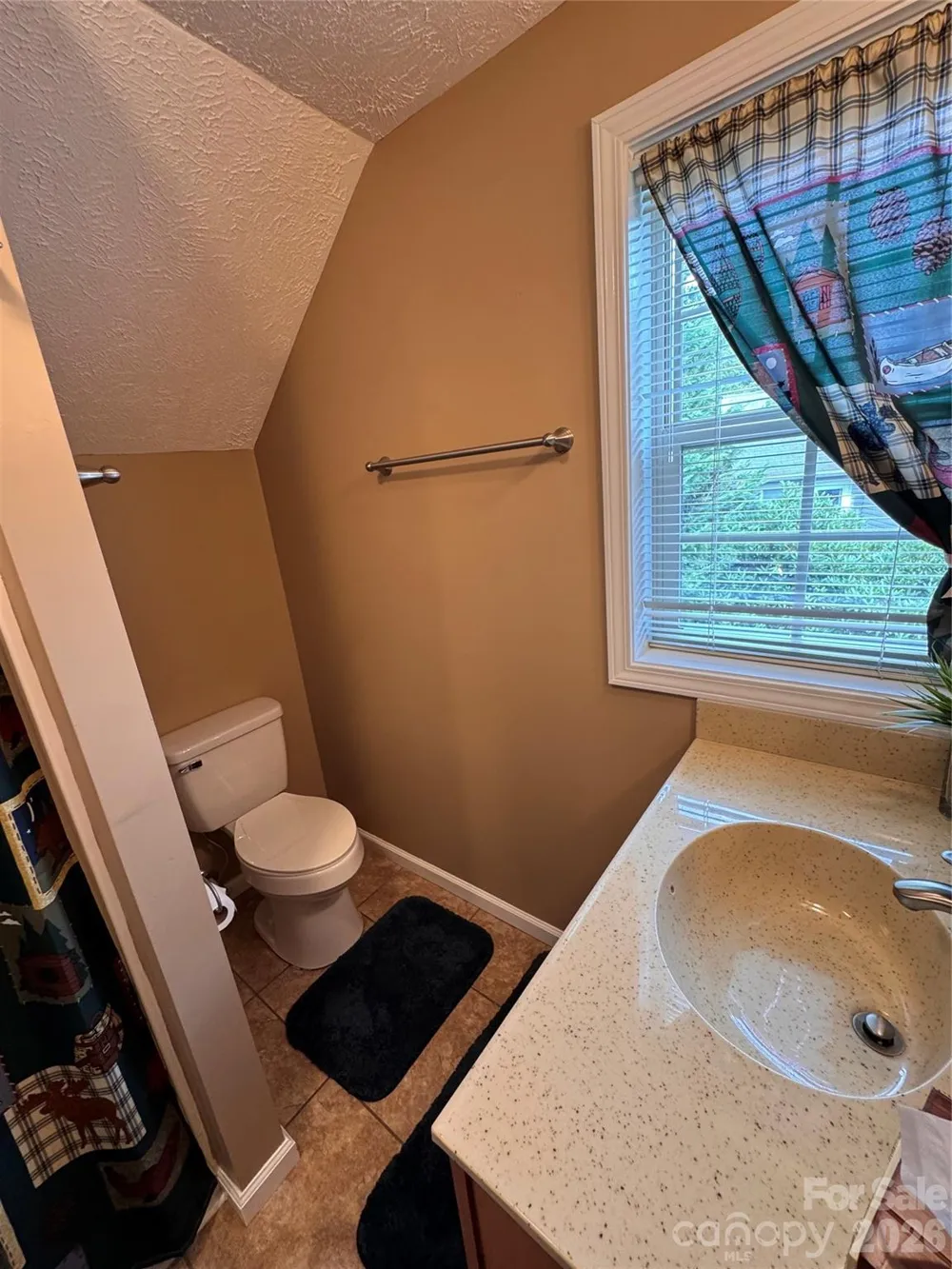 25 Elderberry Loop Newland, NC 28657
