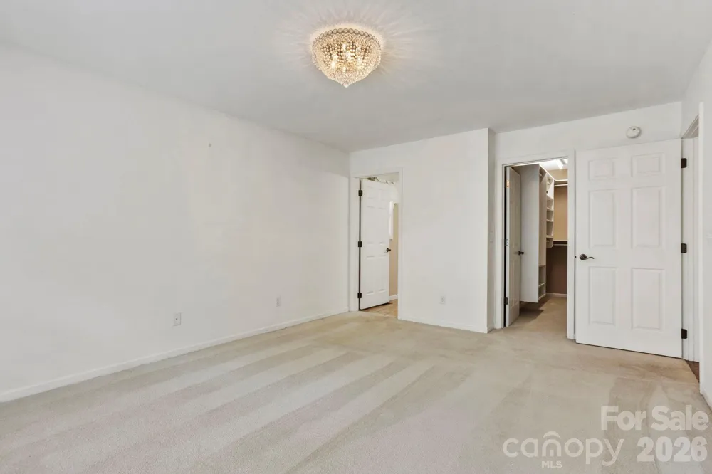 315 Charlestown Drive Hendersonville, NC 28792