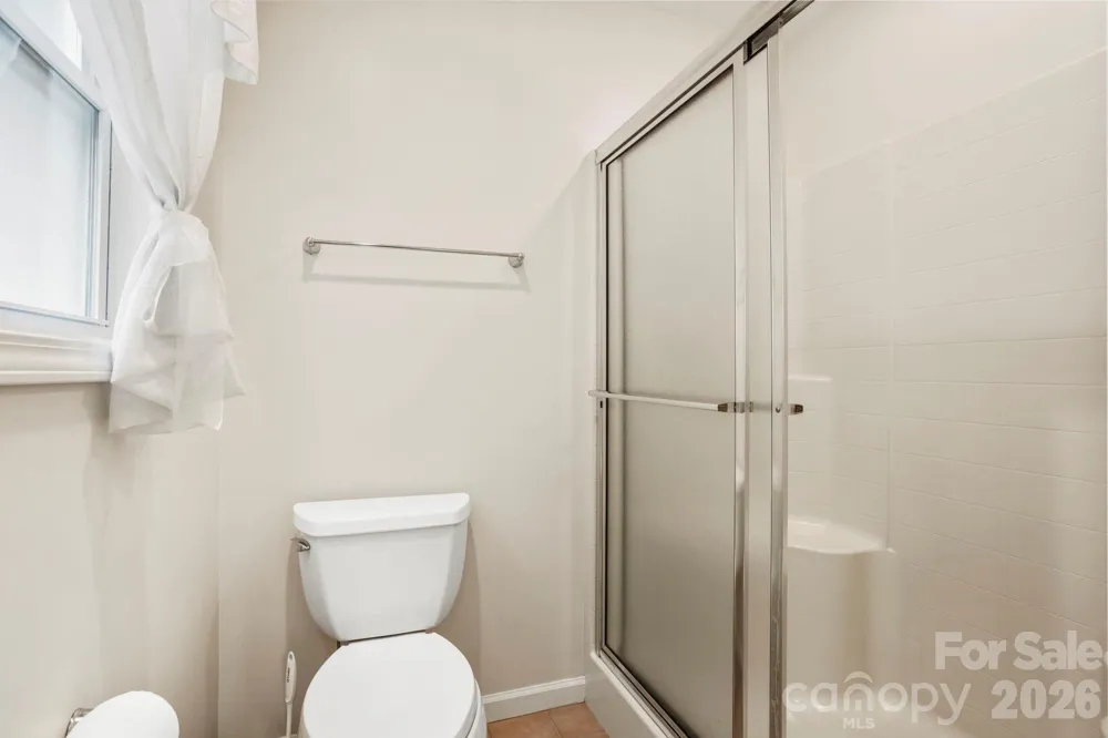 315 Charlestown Drive Hendersonville, NC 28792