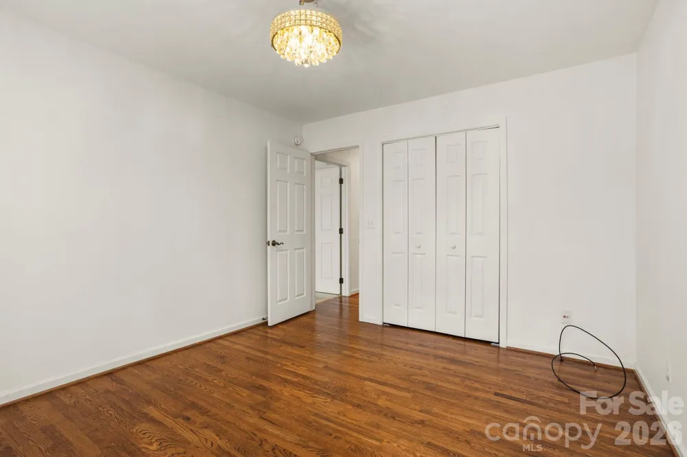 315 Charlestown Drive Hendersonville, NC 28792
