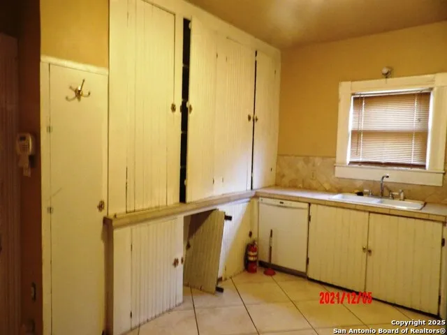 104 - 106 Harrison Street Beeville, TX 78102