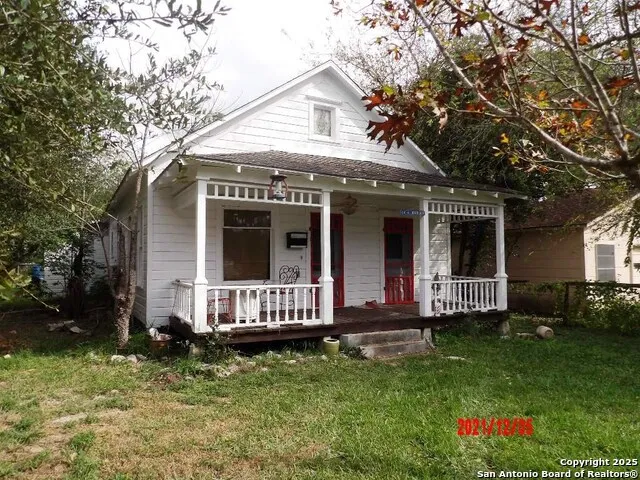 104 - 106 Harrison Street Beeville, TX 78102