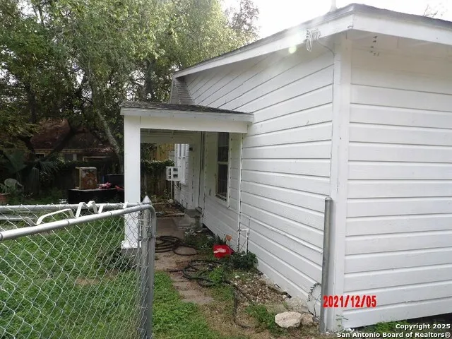 104 - 106 Harrison Street Beeville, TX 78102