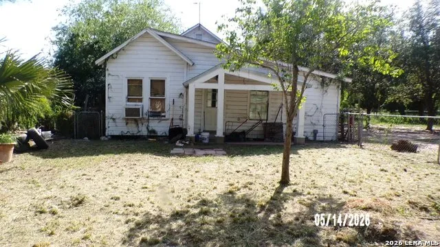 104 - 106 Harrison Street Beeville, TX 78102