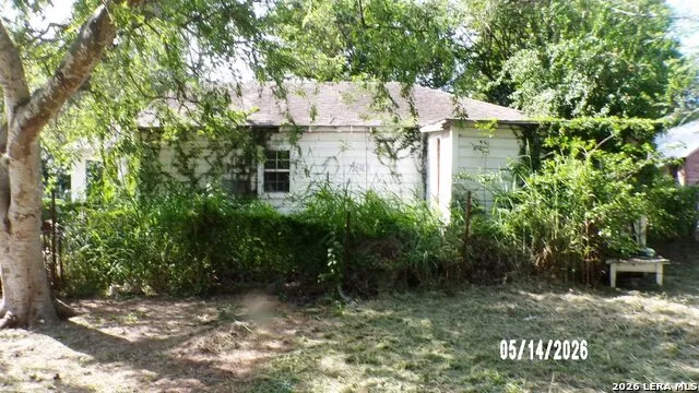 104 - 106 Harrison Street Beeville, TX 78102