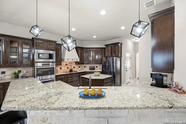 10314 Ivy Horn Schertz, TX 78154