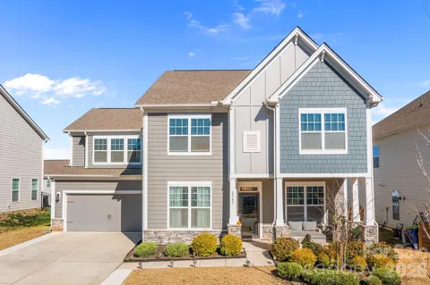 2045 Saddlebred Drive