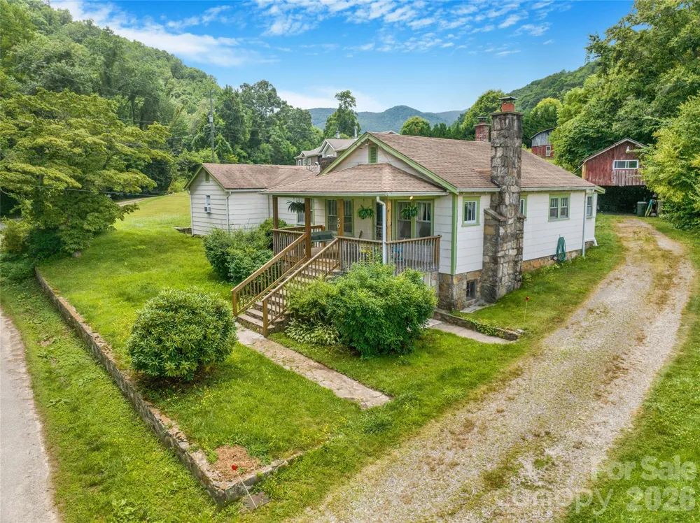 50 Rocky Branch Road Waynesville, NC 28786