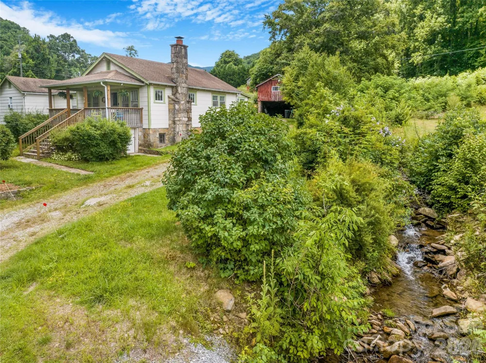 50 Rocky Branch Road Waynesville, NC 28786