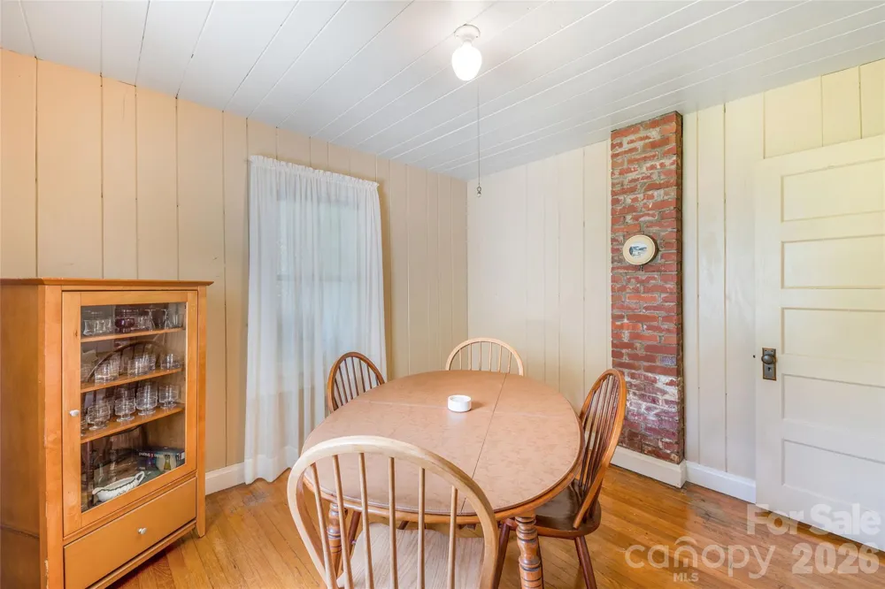 50 Rocky Branch Road Waynesville, NC 28786