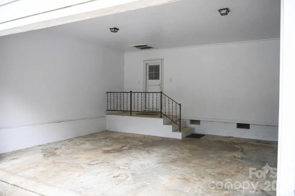 616 Pineview Lakes Road Chester, SC 29706