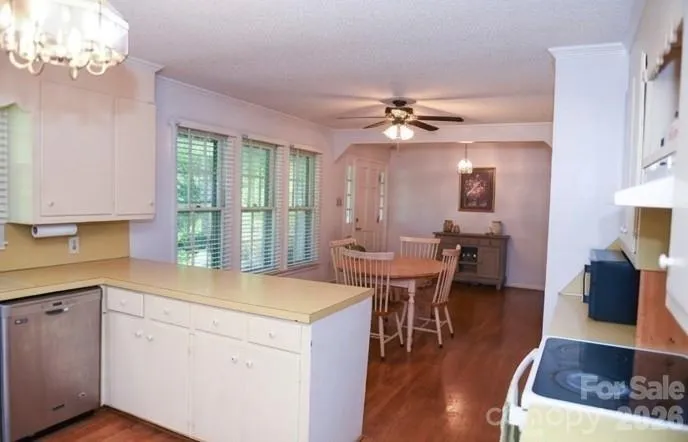 616 Pineview Lakes Road Chester, SC 29706