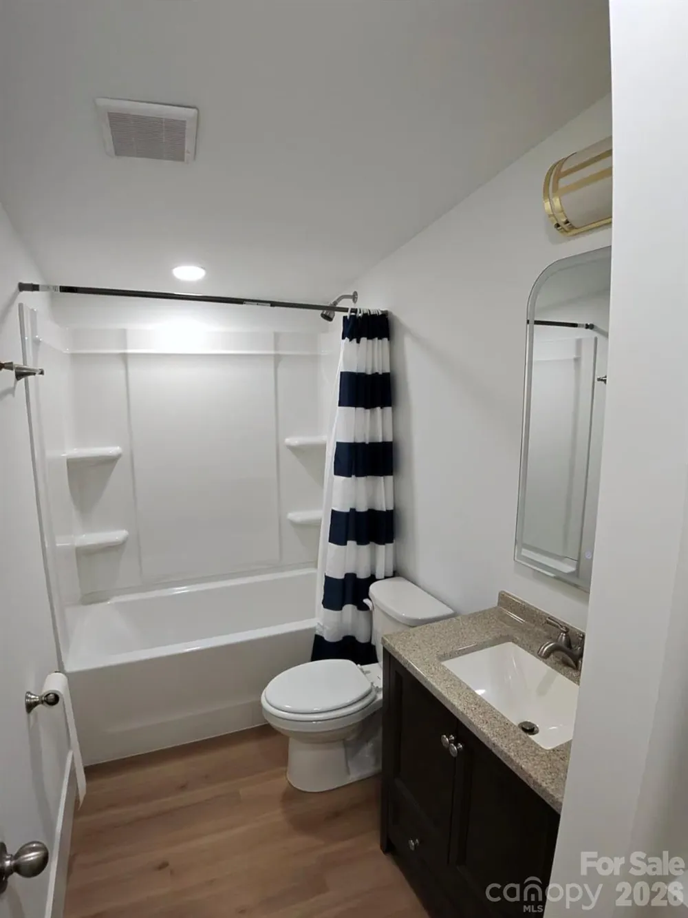 64 P J DRIVE Waynesville, NC 28786