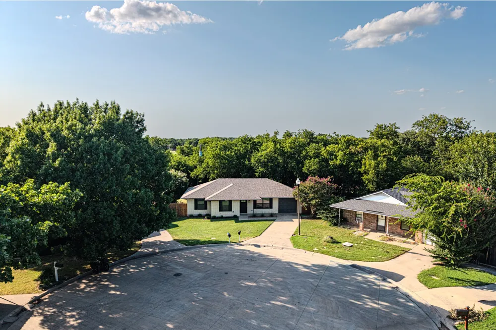 815 Steve Ct Sanger, TX 76266
