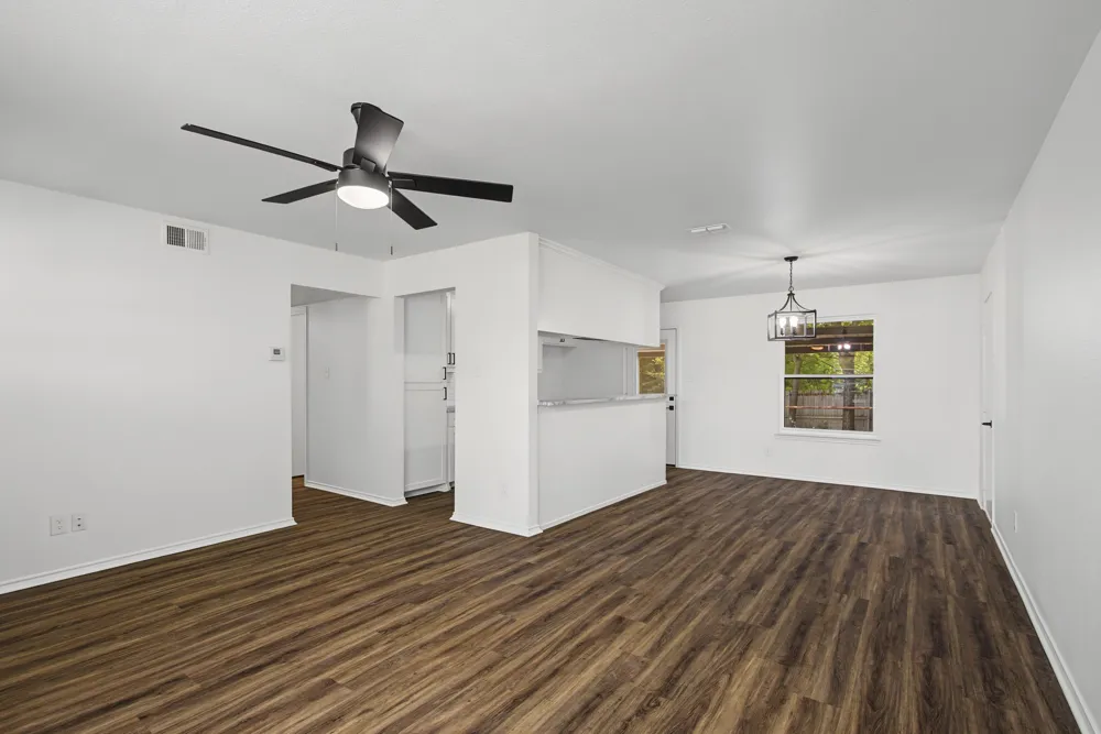 815 Steve Ct Sanger, TX 76266