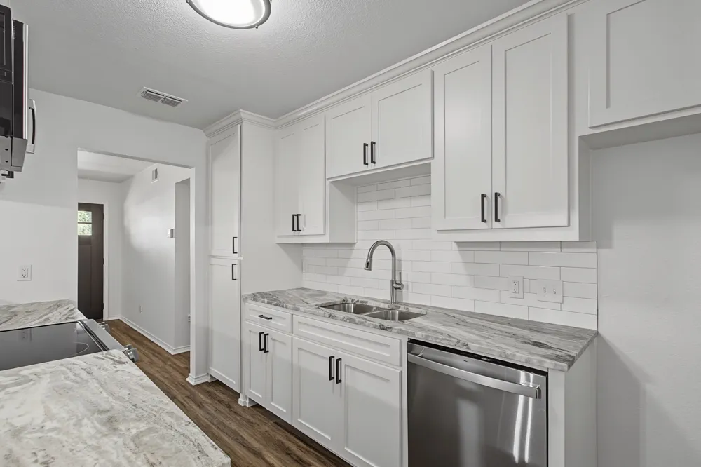 815 Steve Ct Sanger, TX 76266