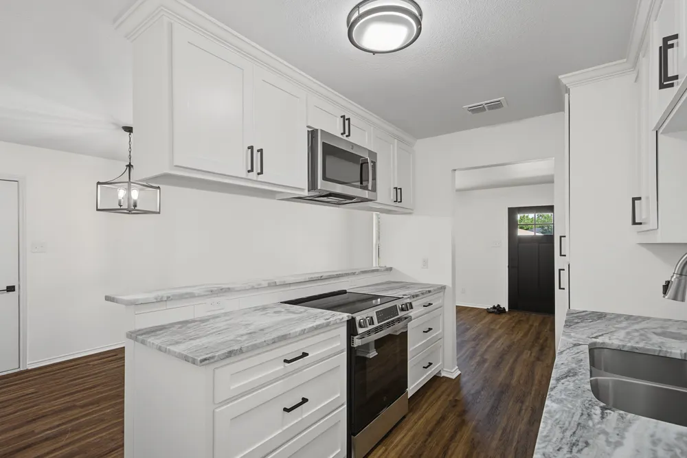 815 Steve Ct Sanger, TX 76266