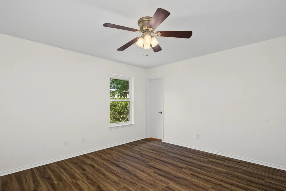 815 Steve Ct Sanger, TX 76266