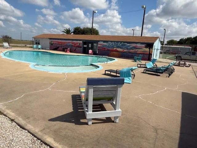 1500 Starling Drive Palacios, TX 77465