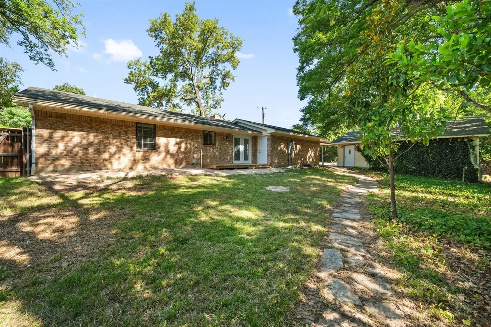 1702 Lazy U Drive Canton, TX 75103