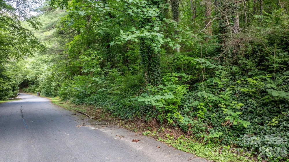 2945 Rockwood Drive Lenoir, NC 28645