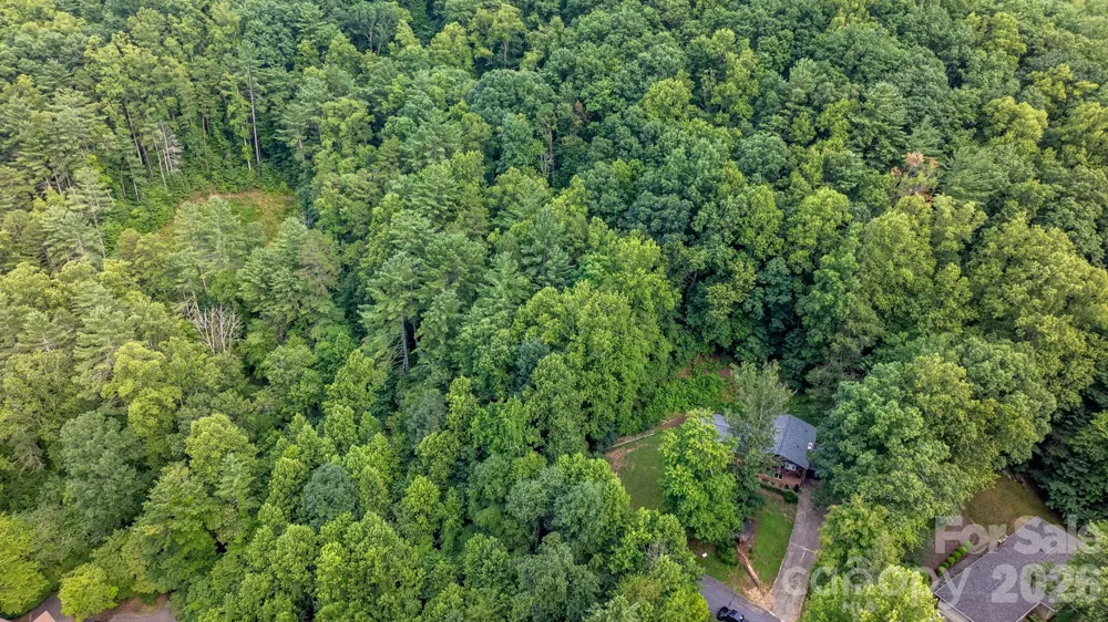 2945 Rockwood Drive Lenoir, NC 28645