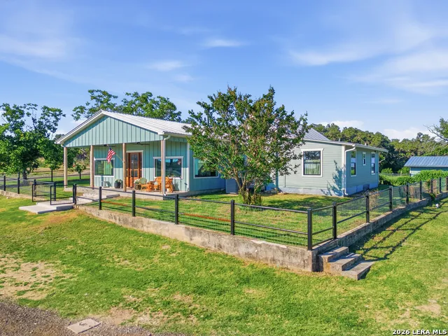 835 WINANS RANCH RD Bandera, TX 78003