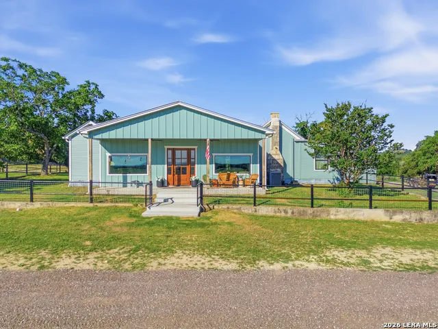 835 WINANS RANCH RD Bandera, TX 78003