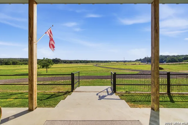 835 WINANS RANCH RD Bandera, TX 78003