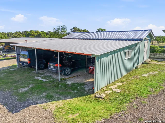 835 WINANS RANCH RD Bandera, TX 78003
