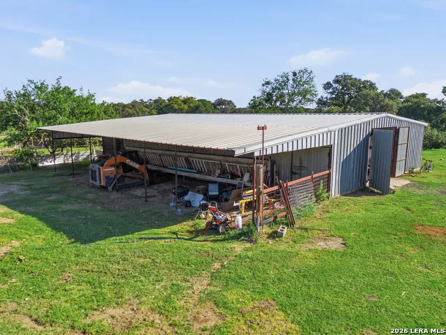 835 WINANS RANCH RD Bandera, TX 78003