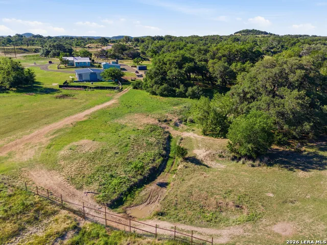 835 WINANS RANCH RD Bandera, TX 78003