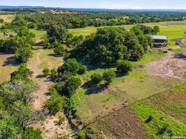 835 WINANS RANCH RD Bandera, TX 78003