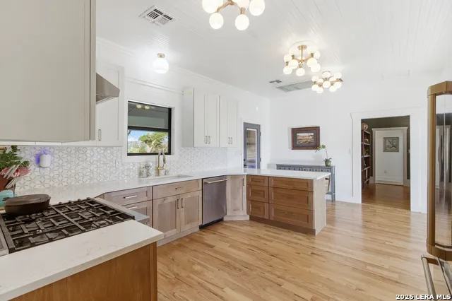 835 WINANS RANCH RD Bandera, TX 78003