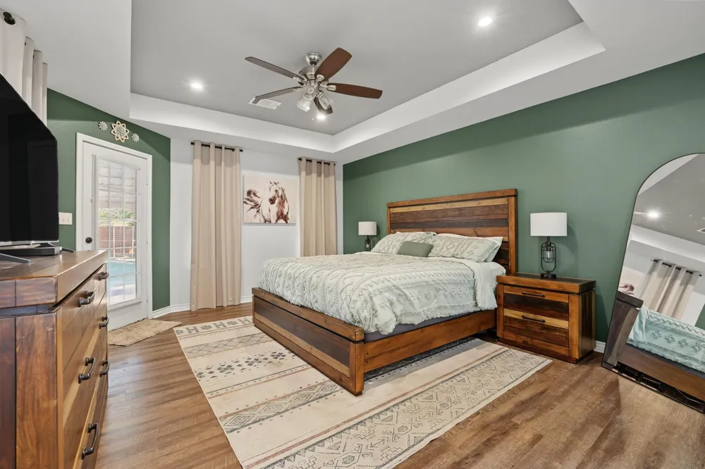 202 Daniel Court Collinsville, TX 76233