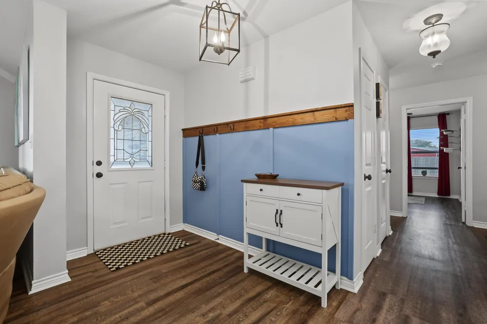 202 Daniel Court Collinsville, TX 76233