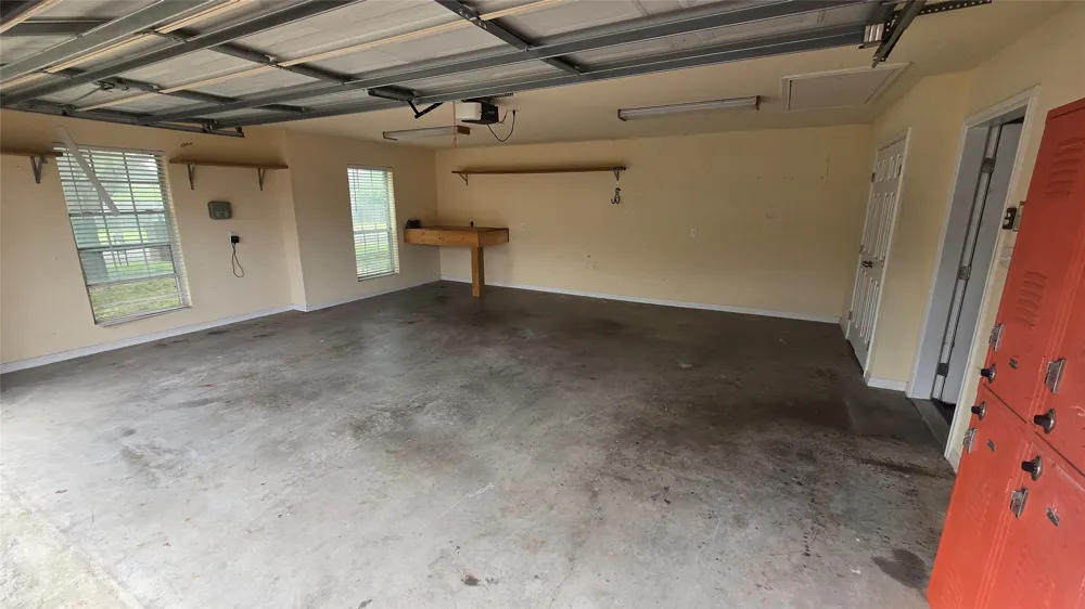 436 W Wall Street Hewitt, TX 76643