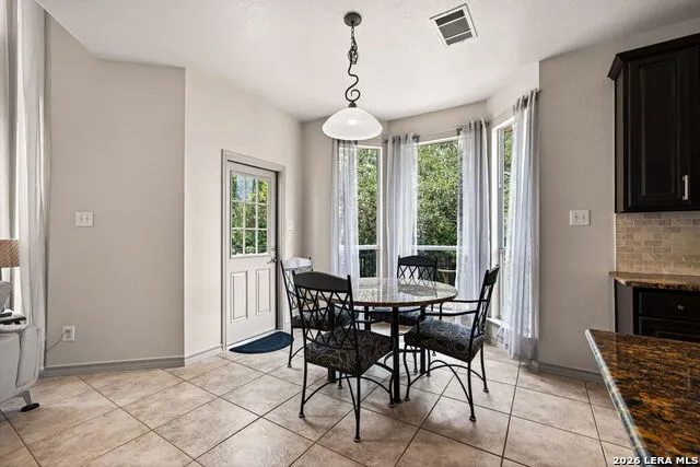 17431 Helotes Springs Helotes, TX 78023