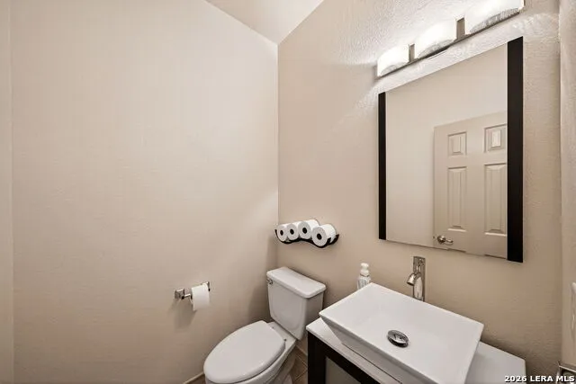 17431 Helotes Springs Helotes, TX 78023