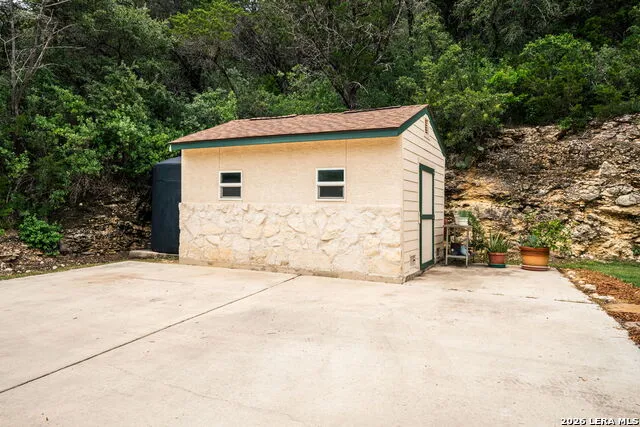 17431 Helotes Springs Helotes, TX 78023