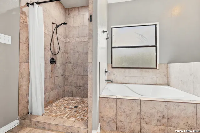 531 INDIAN XING Jourdanton, TX 78026