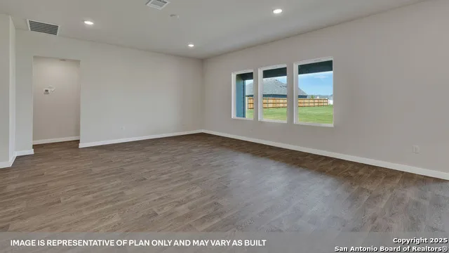 443 Mcginty Meadow Drive Lockhart, TX 78644