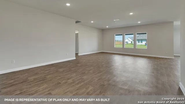 443 Mcginty Meadow Drive Lockhart, TX 78644