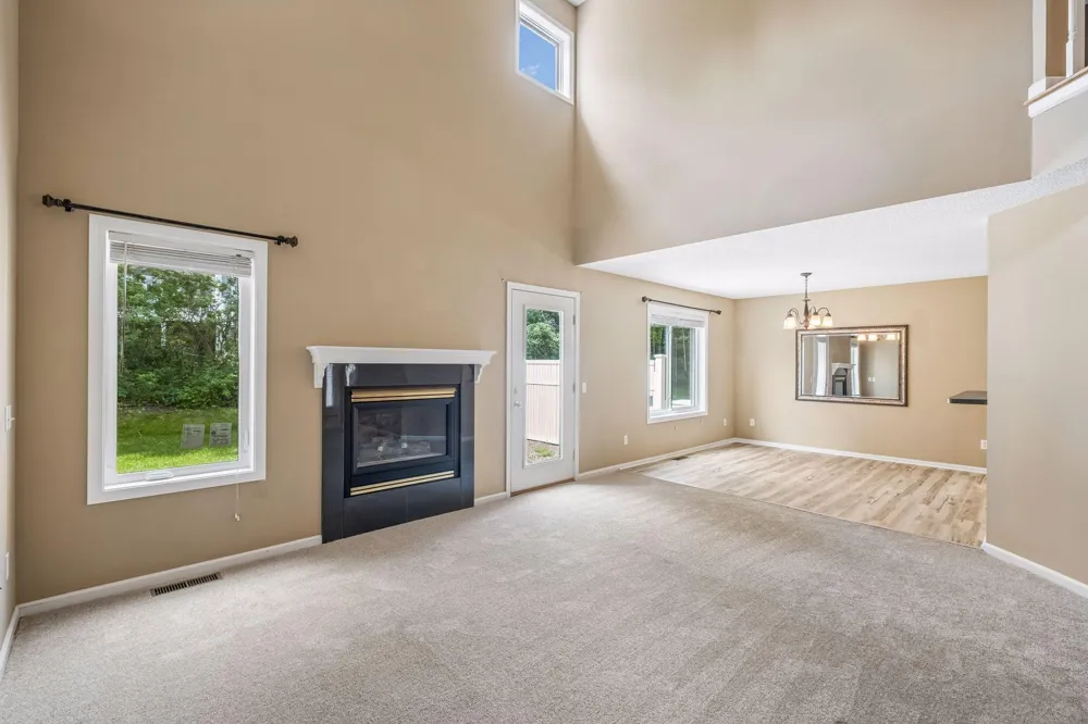 15003 Windemere Lane Burnsville, MN 55306
