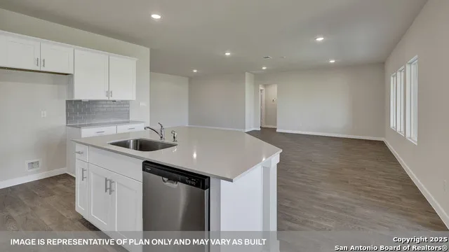 500 MCGINTY MEADOW DRIVE Lockhart, TX 78644