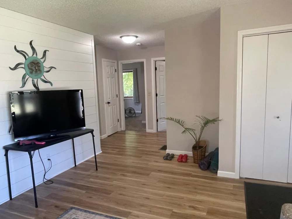 321 W Michigan Street W Lake City, MN 55041